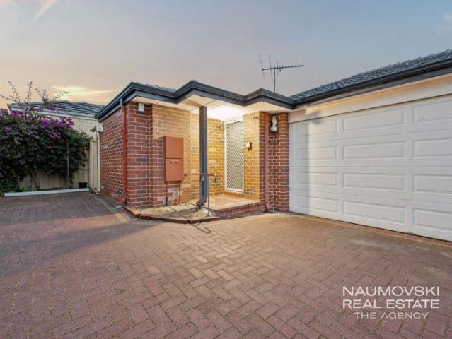 Private Rear Living, Comfortable Proportions & Easy Care Convenience!