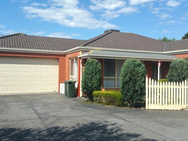 Private Rear Unit in Prime Highton Location with Spacious Living