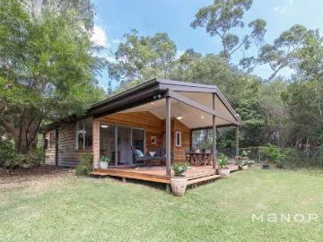 Private Renovated Cottage in Peaceful Dural