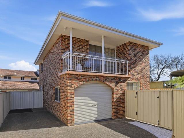 Private residence tucked away in the heart of Shellharbour Village