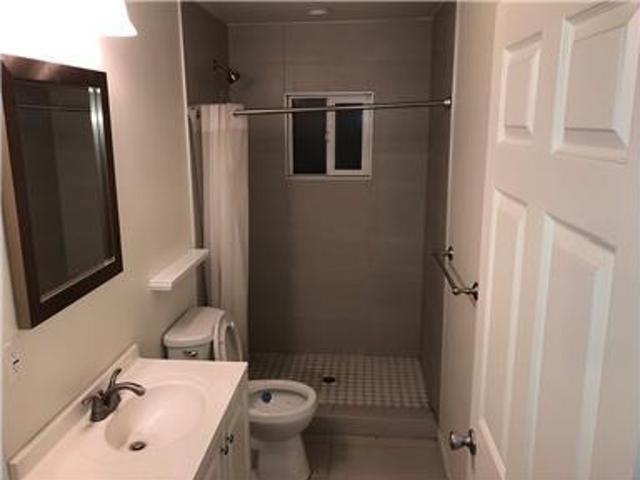 Private Room & Bathroom & Kitchenette & Parking