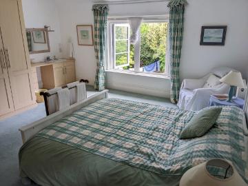 Private Room in Cosy Cottage by the Sea Has a Place