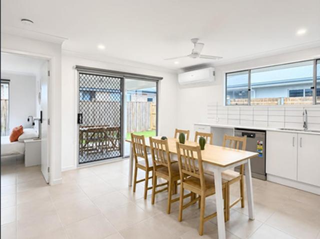 PRIVATE ROOM WITH ACCESSIBLE BATHROOM IN A NEW POINT VERNON, HERVE BAY SHARED HOUSE. MULTIPLE ROOMS AVAILABLE!