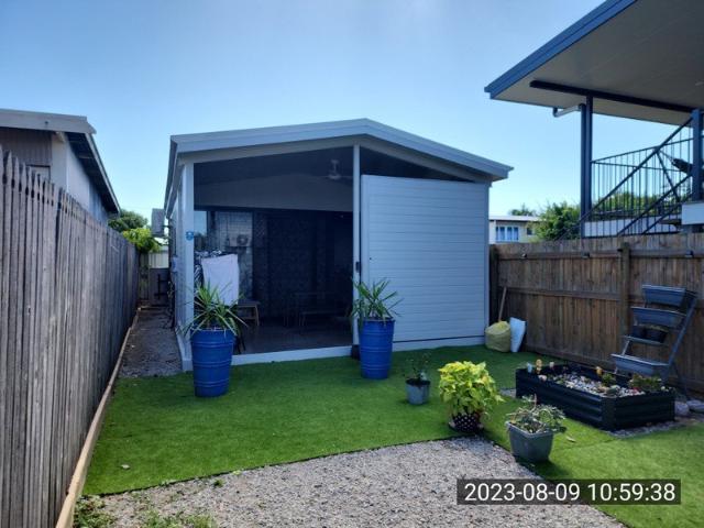 Private Studio Granny Flat