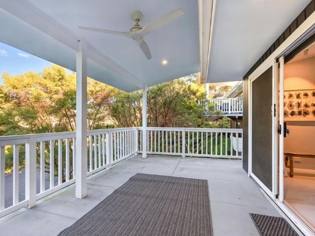 Private Studio near Putty Beach