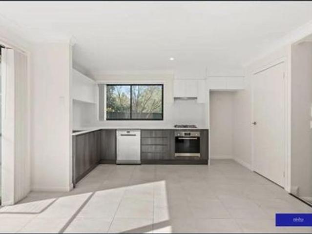 Private, Stylish & Perfectly Located Townhouse Living