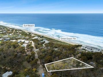PRIVATE, SUPERB VACANT LAND OF 1513M2