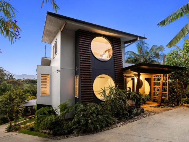 Architectural Bellingen Home with DA Approved Subdivision & Second Dwelling