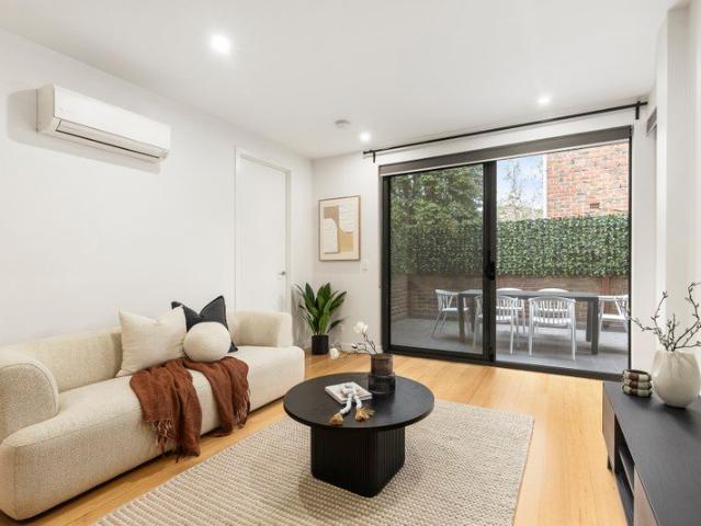 Rare Scotch Hill Opportunity with Exceptional Outdoor Space