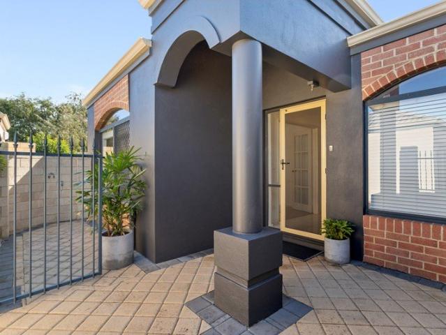 PRIVATE, SECURE AND SPACIOUS OVER 55'S LIVING