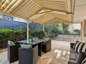Private Single Level Living in Dianella's Golden Triangle