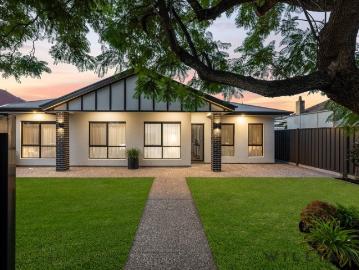 PRIVATE & SOPHISTICATED BOUTIQUE LIVING WITH EFFORTLESS EASTERN CONVENIENCE