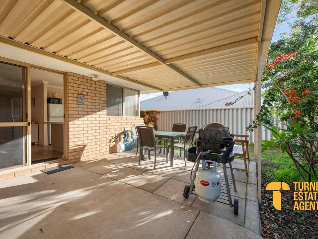 Private, Spacious & Coastal Easy Living in Hamilton Hill