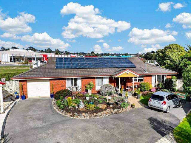 Private, Spacious & Exceptionally Convenient