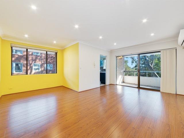 Private Two Bedroom Apartment in a Peaceful Lane Cove Setting