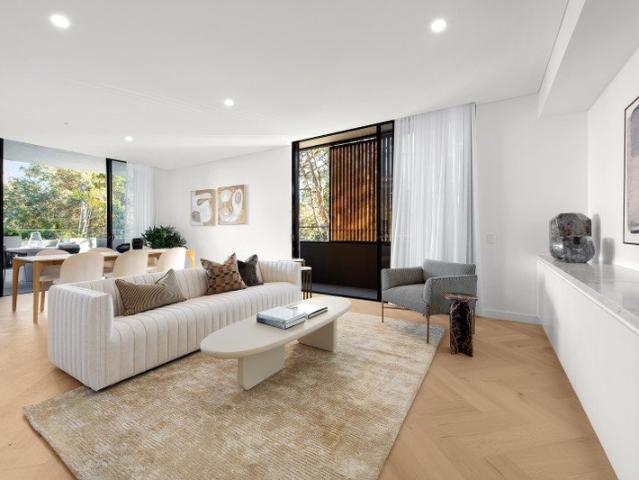 PRIVATE THREE BEDROOM RESIDENCE WITH OVERSIZED OUTDOOR LIVING