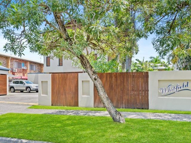 Private Top Floor Living | 2 Bedroom, 2 Bathroom Apartment