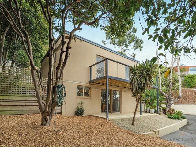 Priced To Sell | Private Townhouse in Taroona