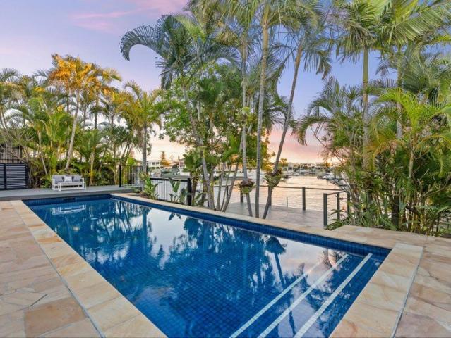 Private Waterfront Sanctuary