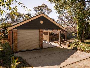 Private, Well Maintained Home with Flexible Living