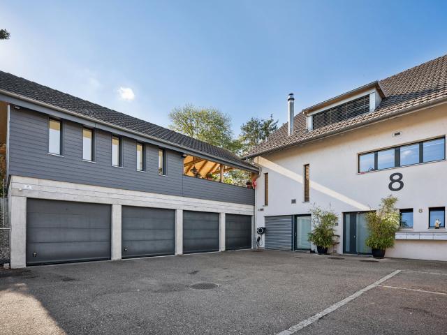 Private Wohlfühloase mit Einliegerwohnung und traumhaftem Aussenber.