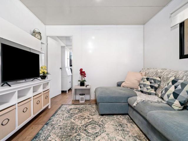 Private 2 Bedroom Granny Flat