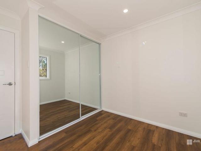 Private 2 Bedroom Granny Flat with Separate Entry