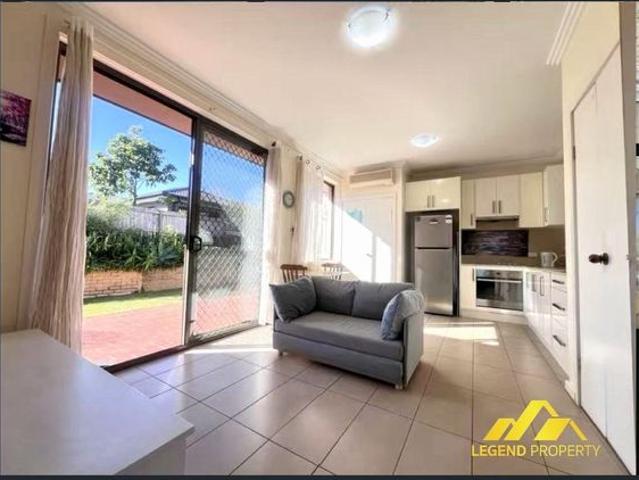 Private 2 Bedroom Granny Flat | Separate Entrance & Courtyard | Close to Meadowbank Park