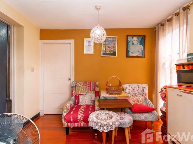 Private 3 Home Ideal for Large Families or Long Term Stay 5605