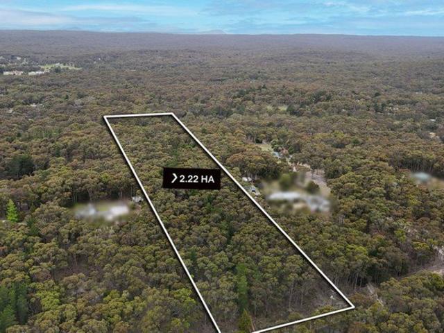 Private 5 Acre Approx. Lifestyle Opportunity