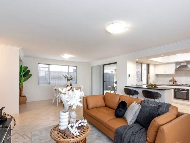 Privately Positioned, Spacious 3x2 Townhouse