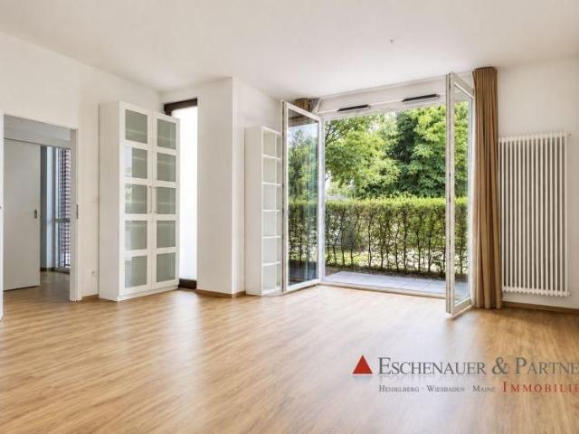 Privates City Apartment mit eigenem Eingang, Terrasse & Einbauküche in zentraler Heidelberger Lage