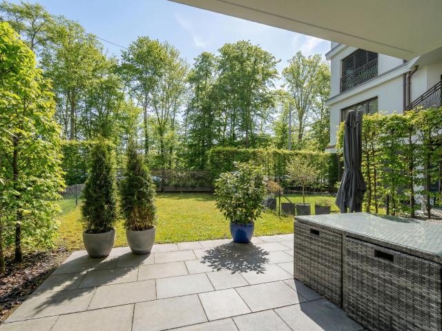 Privater Garten I 3 Zimmer Potenzial I Englischer Garten & Tram nur wenige Schritte entfernt
