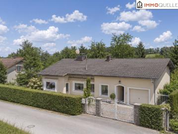 Privater Rückzug mit Stadtnähe Einfamilienhaus mit großzügigem Garten, Garage, Vollkeller und vielseitigem Gestaltungsspielraum in privater Lage