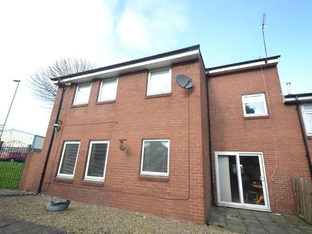 Privilege Street, Armley, Leeds, LS12 1 bed in a house share to rent £395 pcm £91 pw