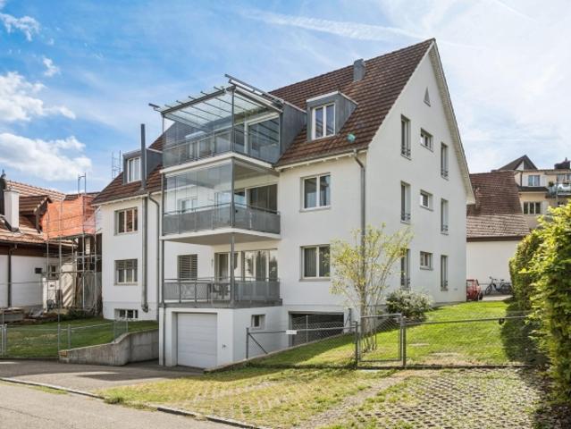 Privilegiert wohnen über den Dächern von Aesch