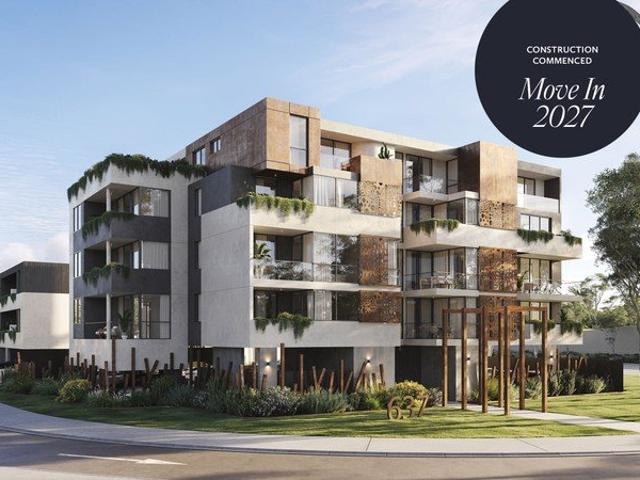 Prized Corner Residence, Floor to Ceiling Glazing, Large 3m Kitchen, Overlooking Spotswood Bowling Green