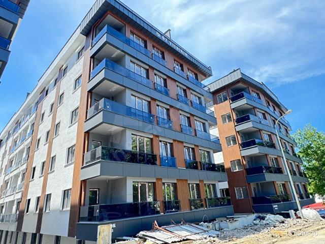 PRİME EVLERİNDE SATILIK 3+1 GENİŞ ARAKAT DAİRE