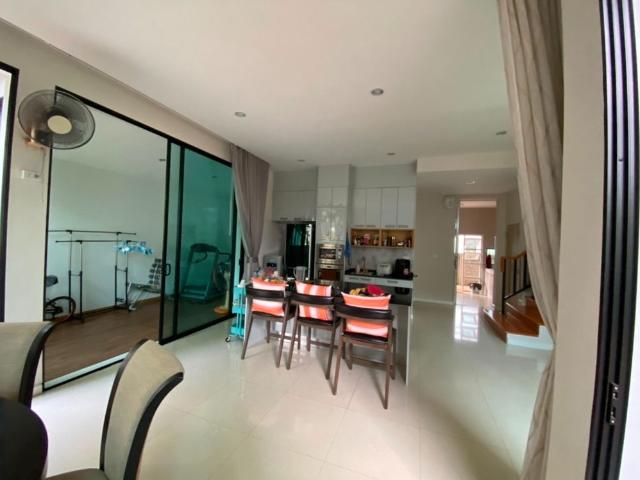 ปริญญ์ สาทร ราชพฤกษ์ Prinn Sathorn Ratchaphruek