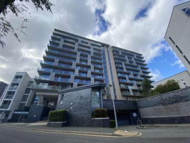 Price £1,350 pcm Under Offer