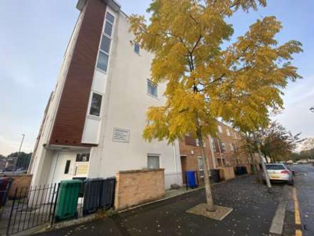 Price £1,250 pcm Under Offer
