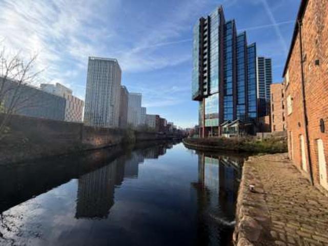 Price £1,695 pcm Available 11/08/2026 Furnished