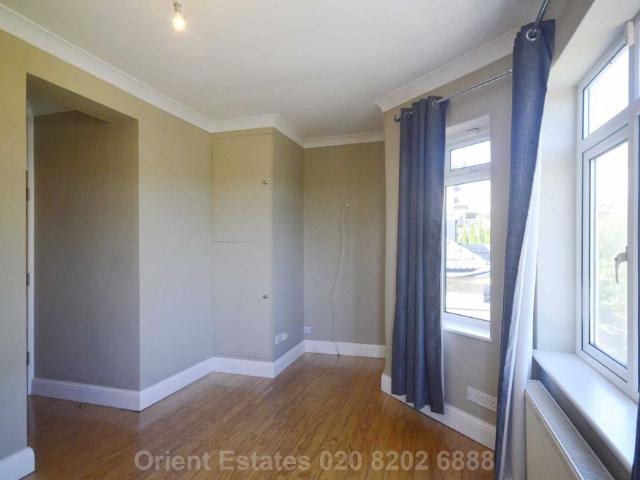 Price £3,800 pcm Available 28/10/2026 Furnished / Unfurnished