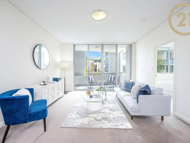 Price Adjusted – Easy access from street entry level