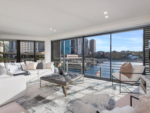 Price Adjustment | Auction Guide $7,950,000