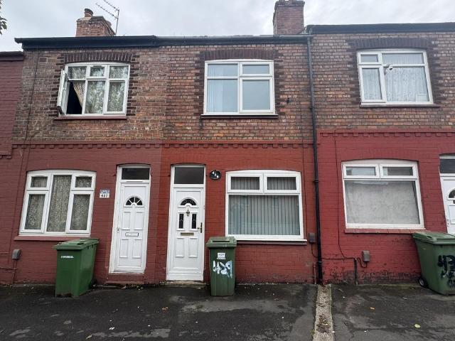 Price Street, Birkenhead CH41 2 bed terraced house to rent £725 pcm £167 pw