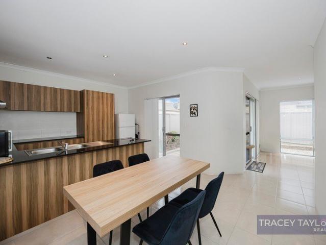 PRICED TO SELL ! OPEN SUNDAY 1.00 1.30PM
