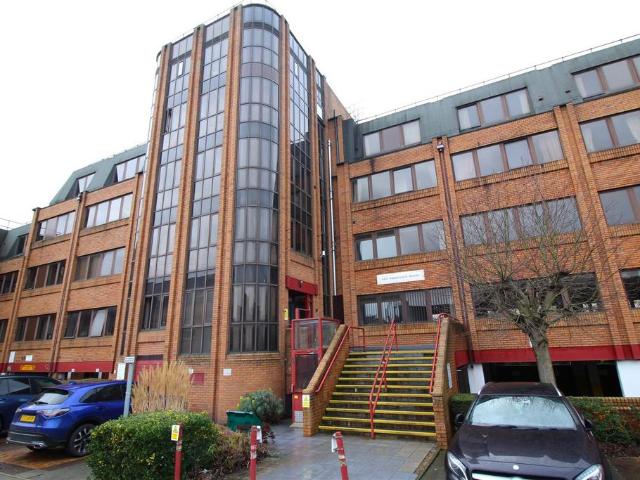 Priestgate, Peterborough 2 bed apartment to rent £995 pcm £230 pw