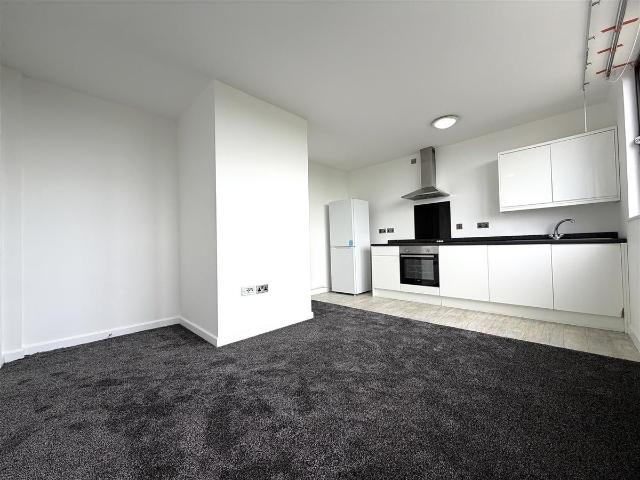 Priestgate, Peterborough PE1, 1 bed flat to rent, £750 pcm | PrimeLocation