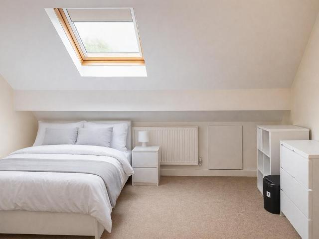 Priestley Street, Sheffield S2 4 bed house to rent £1,439 pcm £332 pw